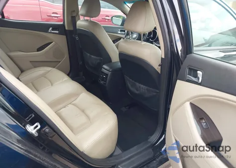 2015 Kia Optima Ex z USA, uszkodzony, nr VIN 5XXGN4A7XFG407074